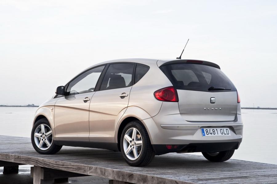  Seat Altea 2009 года  (фото 43 из 78)